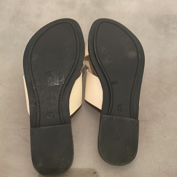 7 For All Mankind Lucca Sandals - 8 - Picture 3 of 3